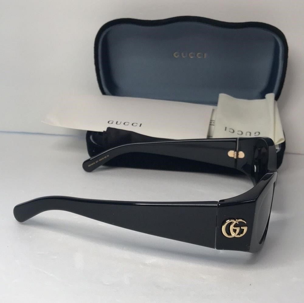 New - 💯Original GG1401S Nothing says style like a pair of Gucci. Eclectic, rom