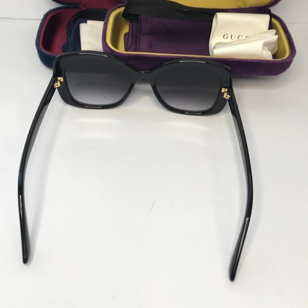 New - 💯 Original Gucci Grey Gradient Square Ladies Sunglasses GG0762S 001 56.