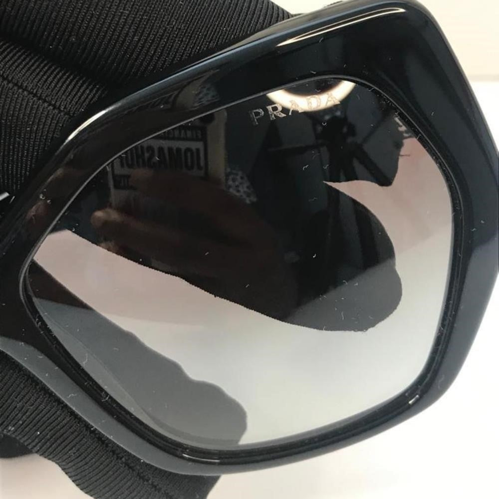 New - 💯 Original  Prada Women's SPR16R SPR/16R Fashion Sunglasses