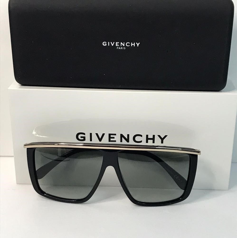 💯original Givenchy Grey Gradient Square Ladies Sunglasses GV 7146/G/S  62/11.