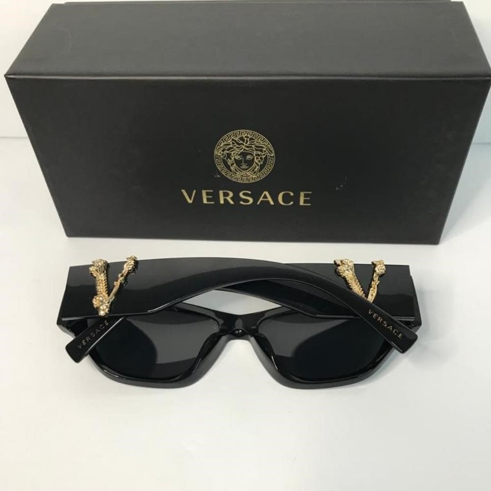 New- Versace VE4383 GB1/81 Sunglasses Women's Black/Grey Polarized Lens Cat E…