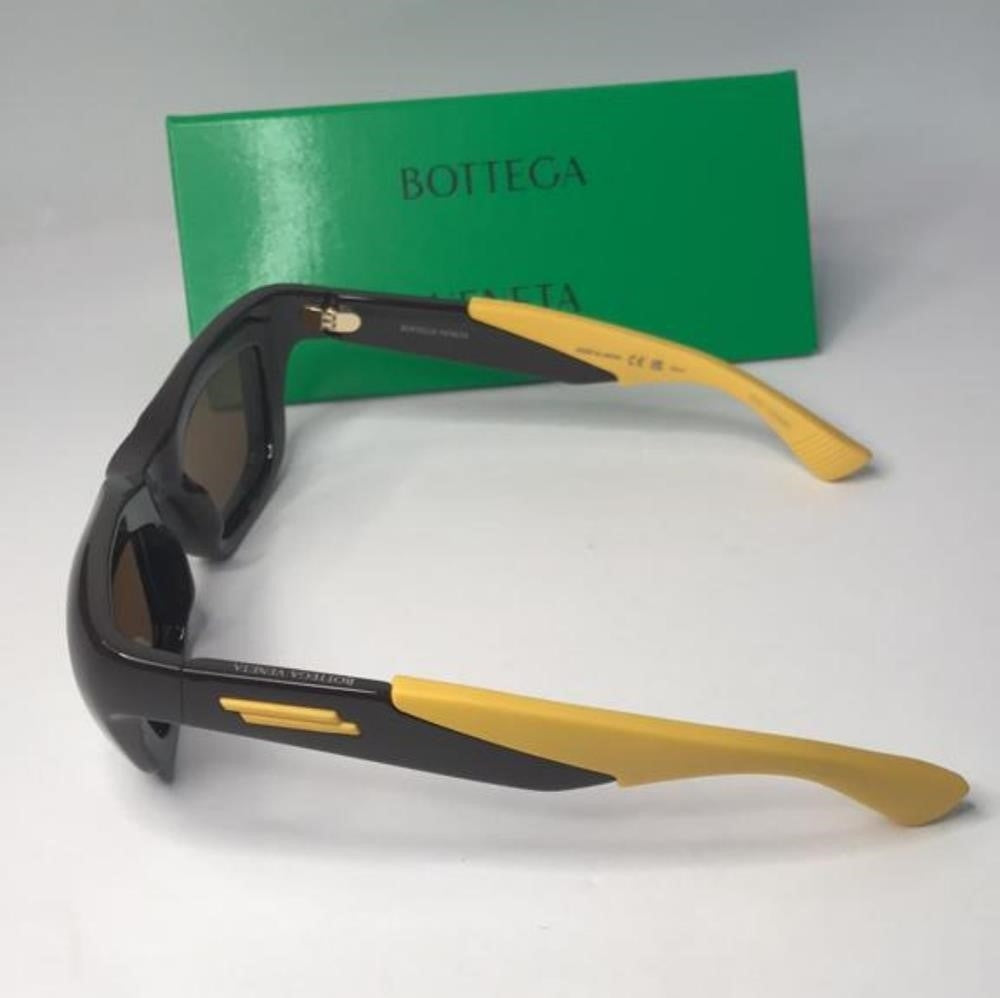 Authentic New Bottega Veneta sunglasses for woman