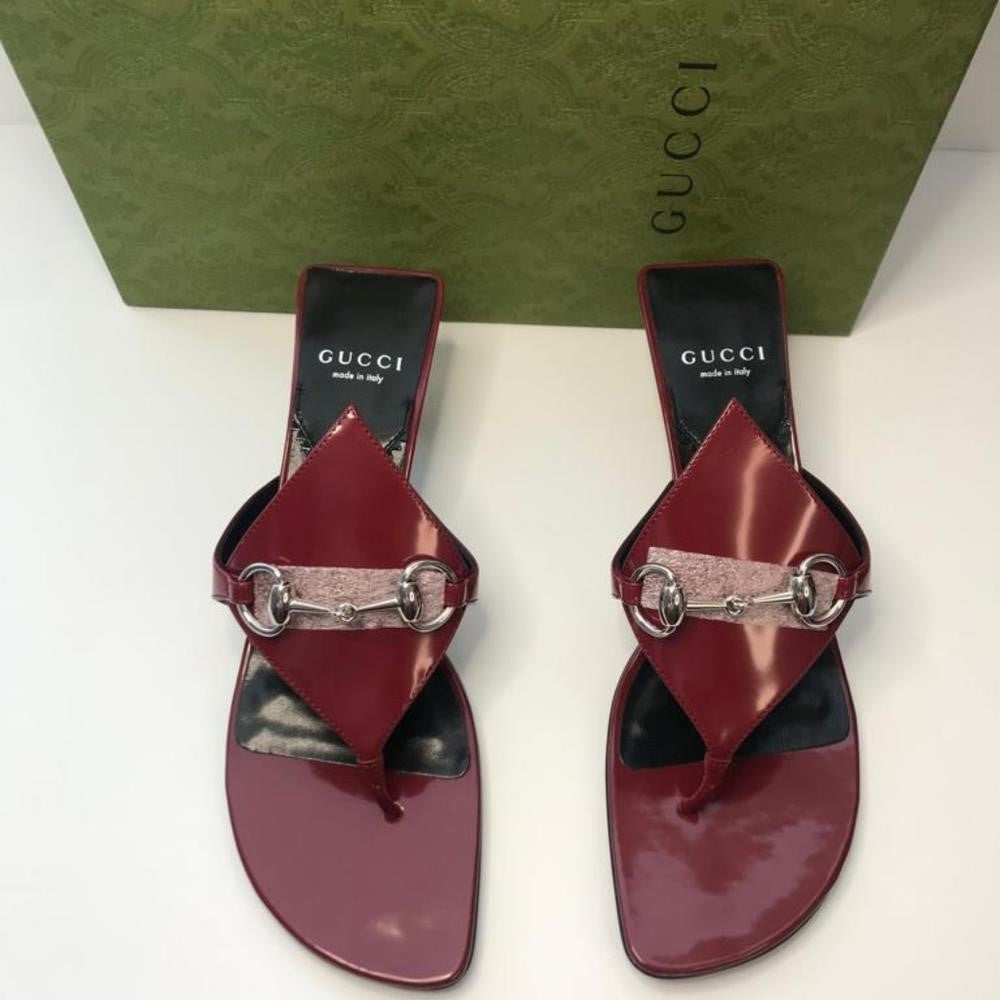 Ship same day- New 💯 Original GucciMariame Leather Bit Thong Sandals