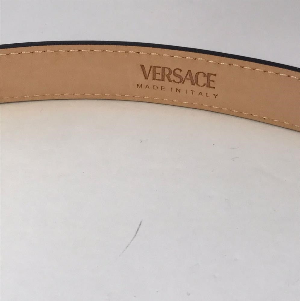 - New 💯 Original VERSACE MEDUSA LEATHER SKINNY BELT IN PINK