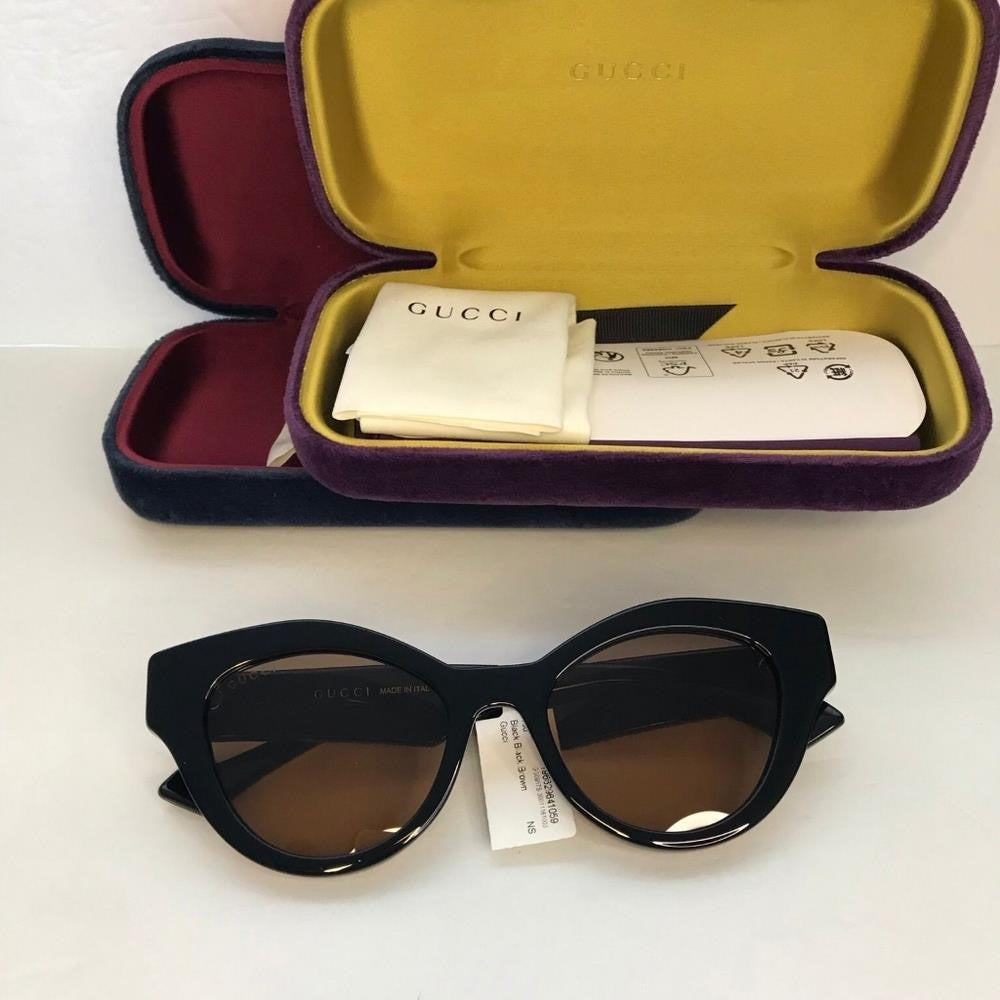 New- 💯 Original Gucci  Cat Eye Ladies Sunglasses GG0957S 003  51.