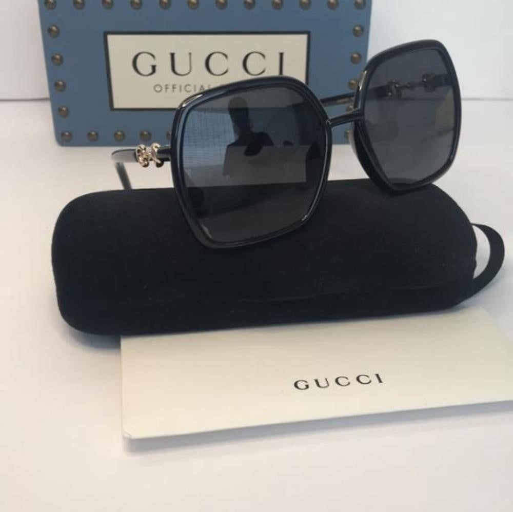 💯  Authentic New GUCCI Grey Square Ladies Sunglasses GG0890S 001 55