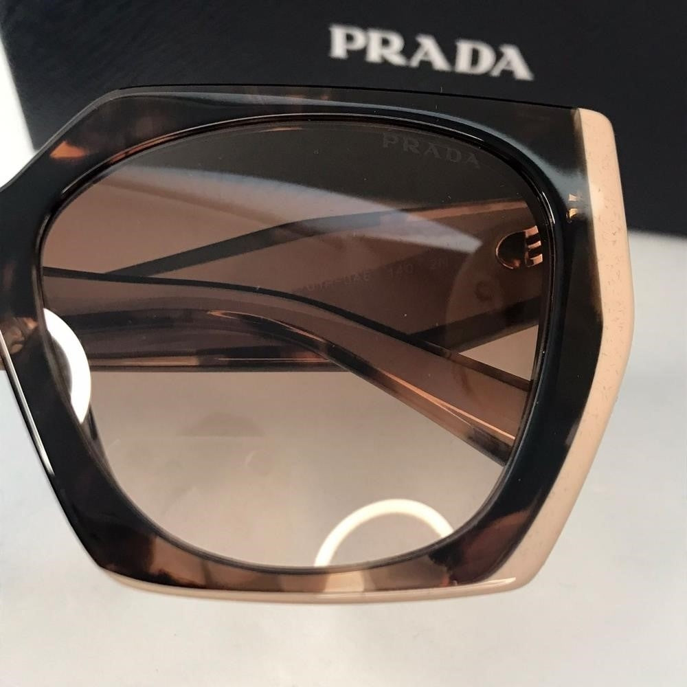 New - 💯 Original  PRADA PR 15WS 01R0A6 Sunglasses