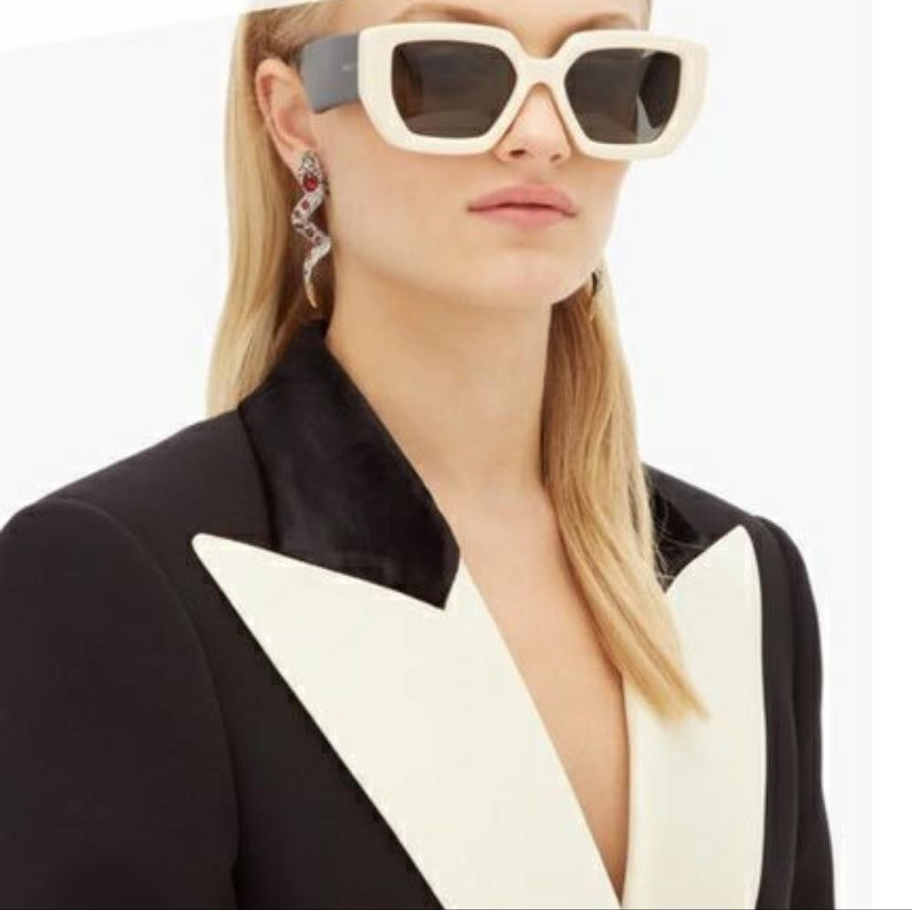 💯Authentic Gucci GG0630S 001 55 Ladies Sunglasses