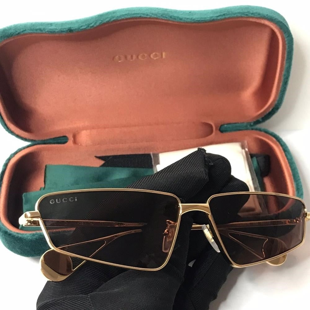 New- 💯 Original GUCCI Women's Sunglasses  GG0537S-002