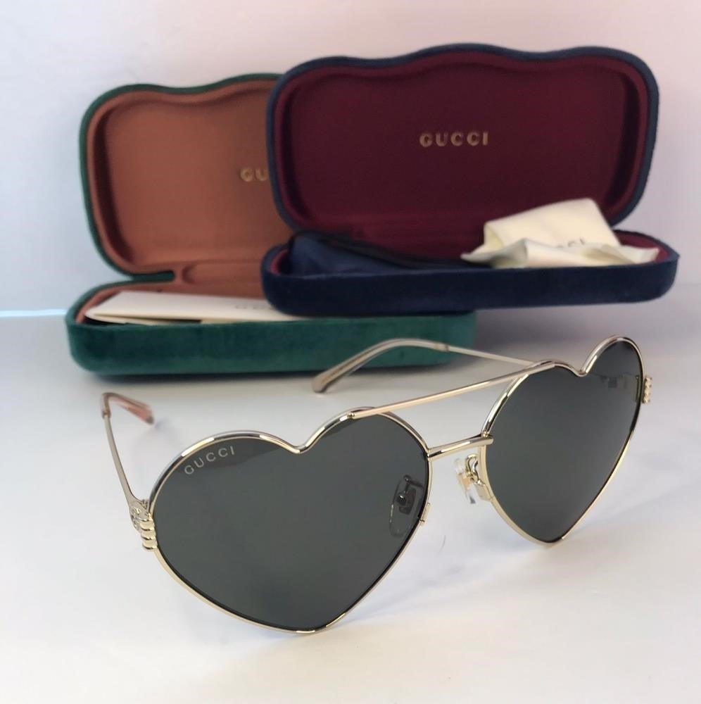 New Auth - Ship Same day Gucci Grey Irregular Ladies Sunglasses GG1283S 001 62.