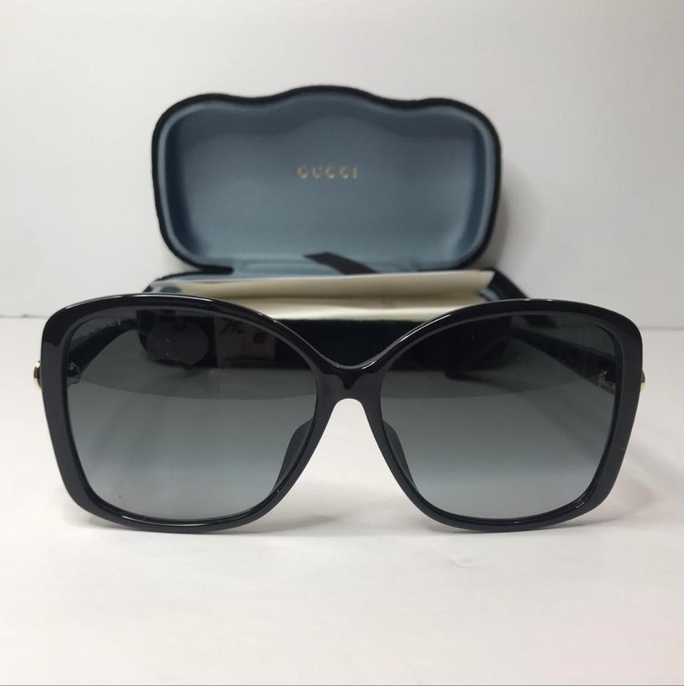 New - 💯 Original Gucci Grey Butterfly Ladies Sunglasses GG0950SA 001