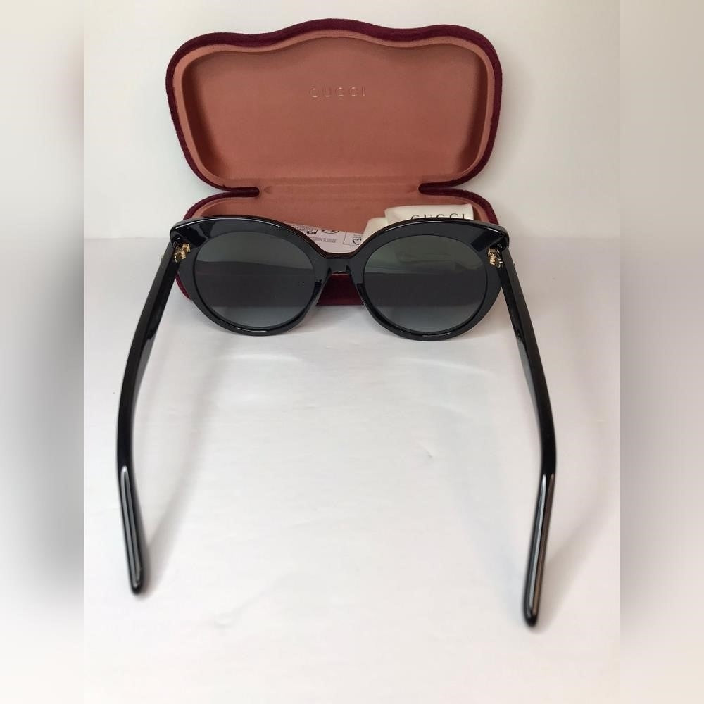 New- 💯 Original Gucci GG0325S W 001 Cat Eye Sunglasses