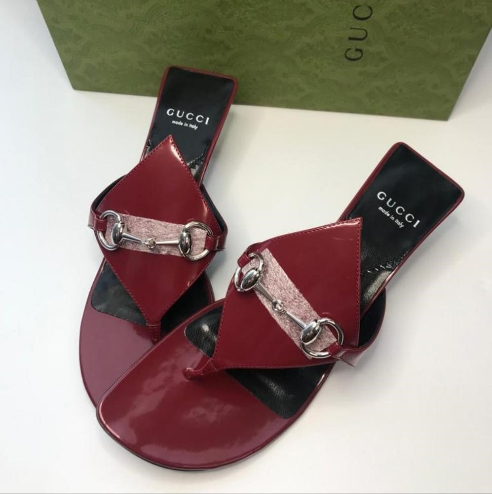 Ship same day- New 💯 Original GucciMariame Leather Bit Thong Sandals