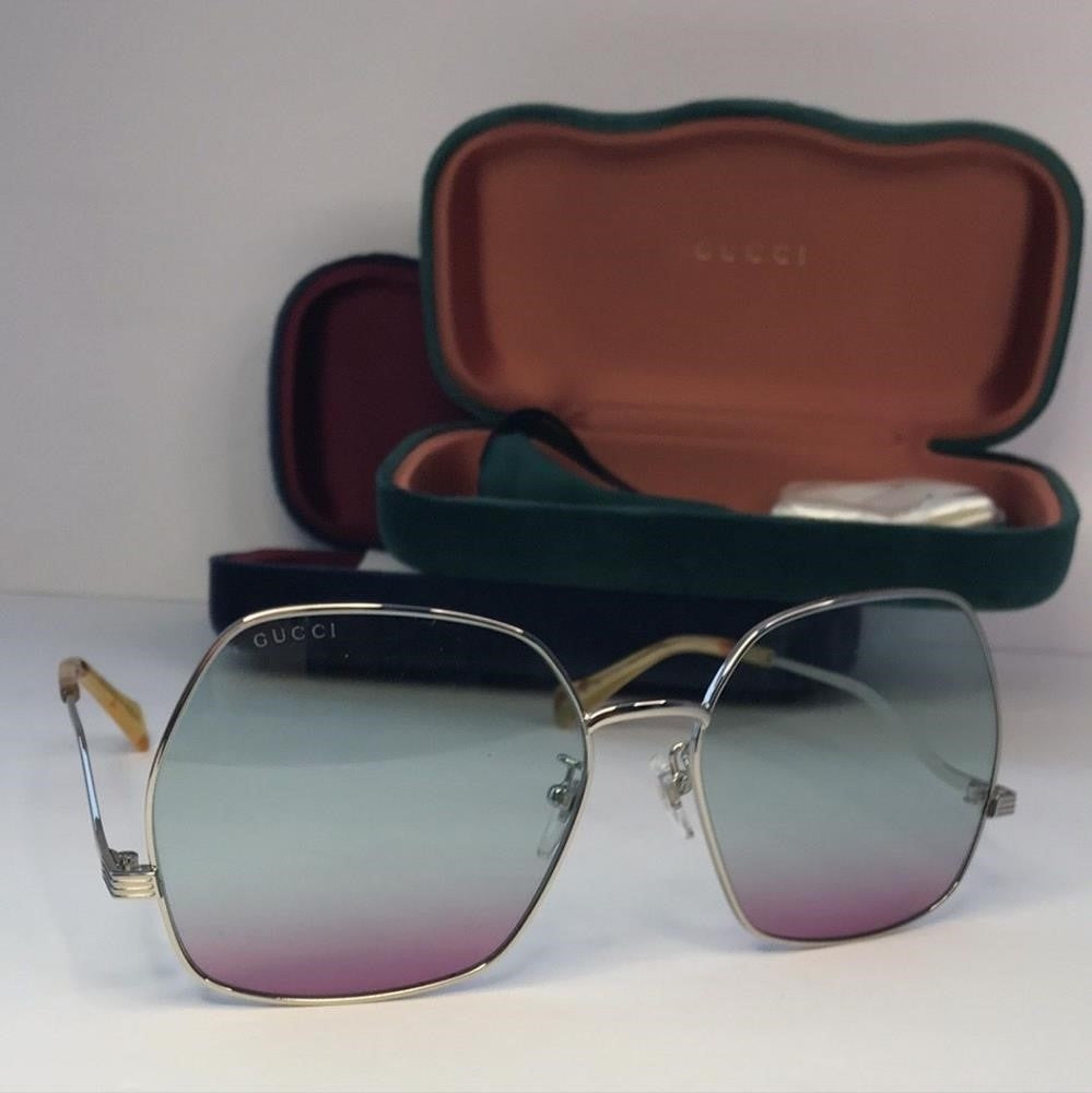 Gucci Logo GG0972S 004 blue to cherry red lens.sunglasses