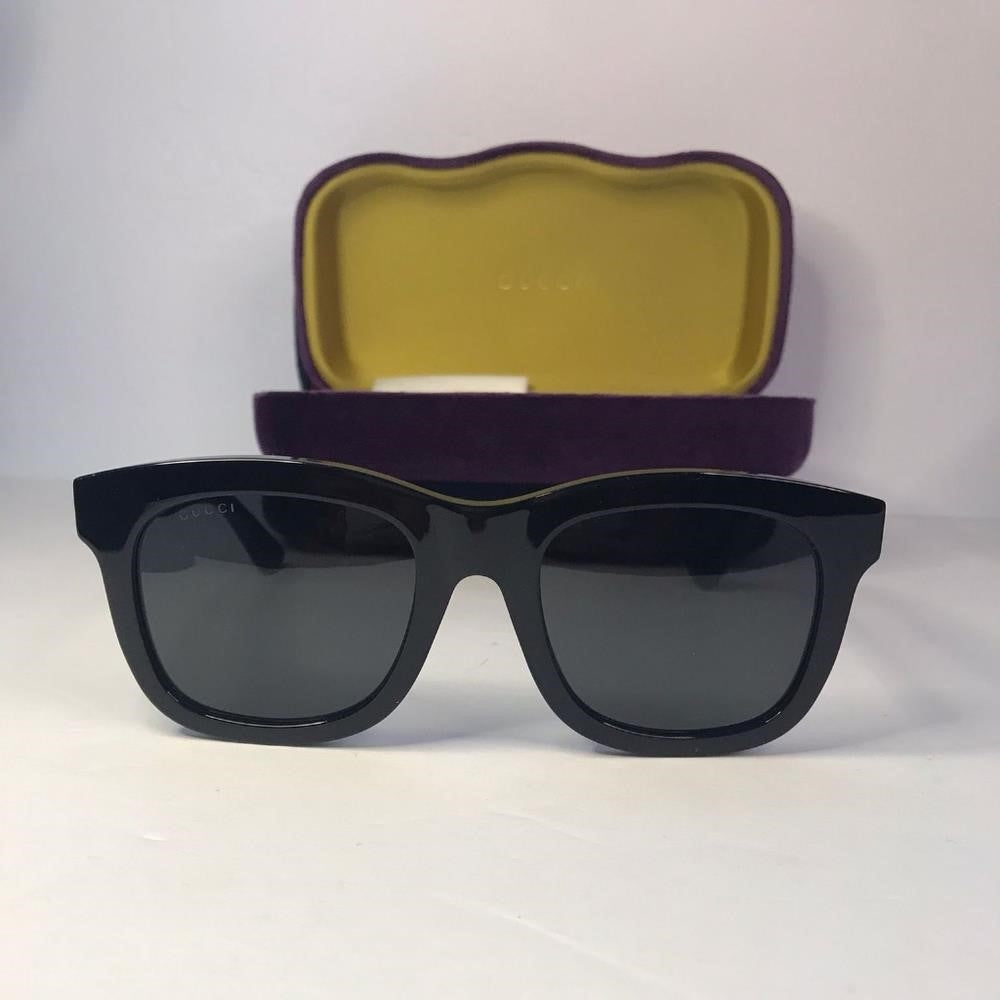 New- 💯 Original Gucci GG0326S 001 Sunglasses with Case and Bag