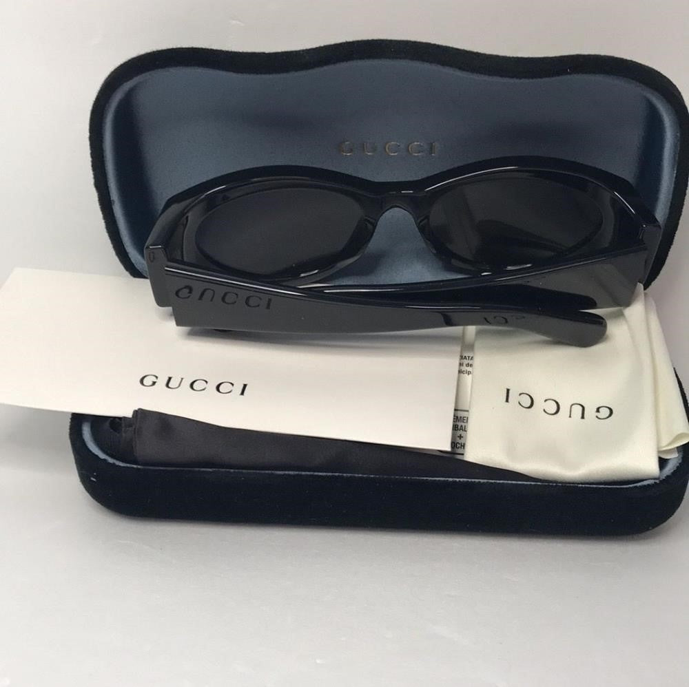 New - 💯Original GG1401S Nothing says style like a pair of Gucci. Eclectic, rom