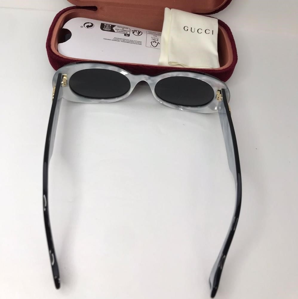 New- 💯 Original Gucci Grey Oval Ladies Sunglasses GG0517S 001