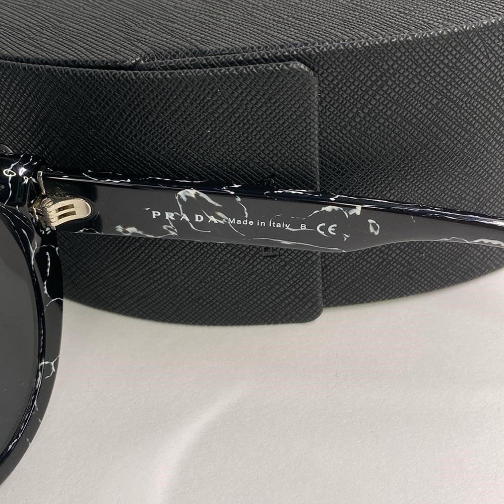 PRADA SPR 01Y 09V-5S0 round sunglass black marble  top black transparent