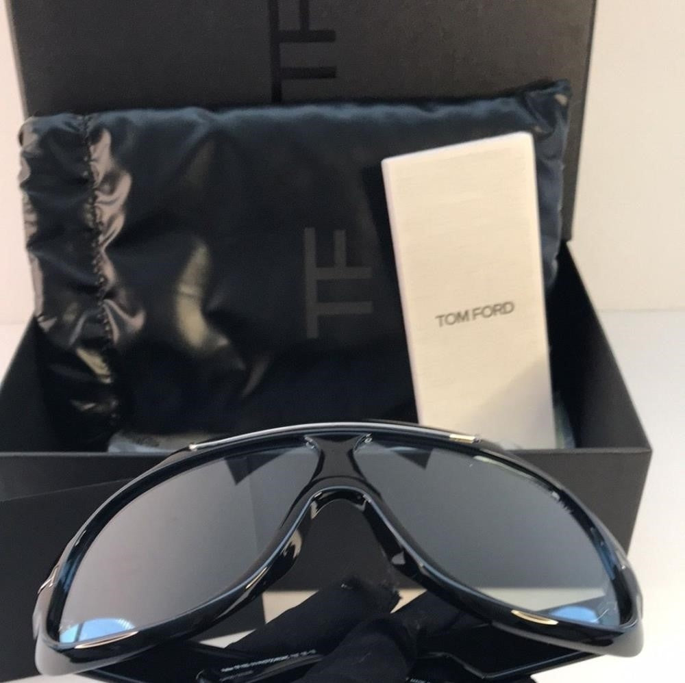 New Authentic TOM FORDTF1093 01V Rellen black/blue photochromic lens