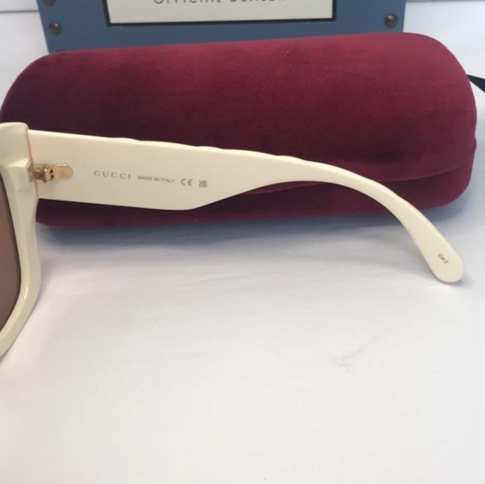 💯 - Authentic New Runway Gucci gg0808s-002 sunglasses