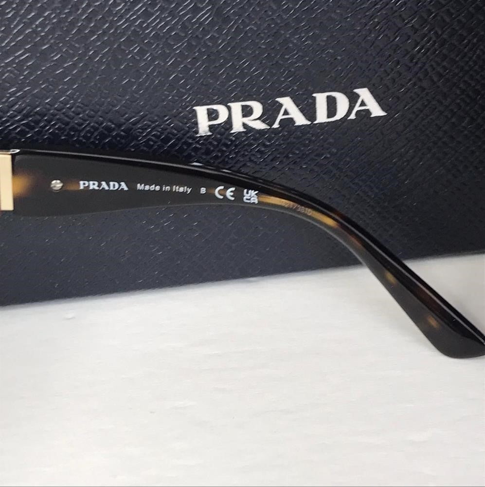 💯 - Authentic New Prada PR 02WS Women's Pillow Sunglasses, Cherry/Dark Havana