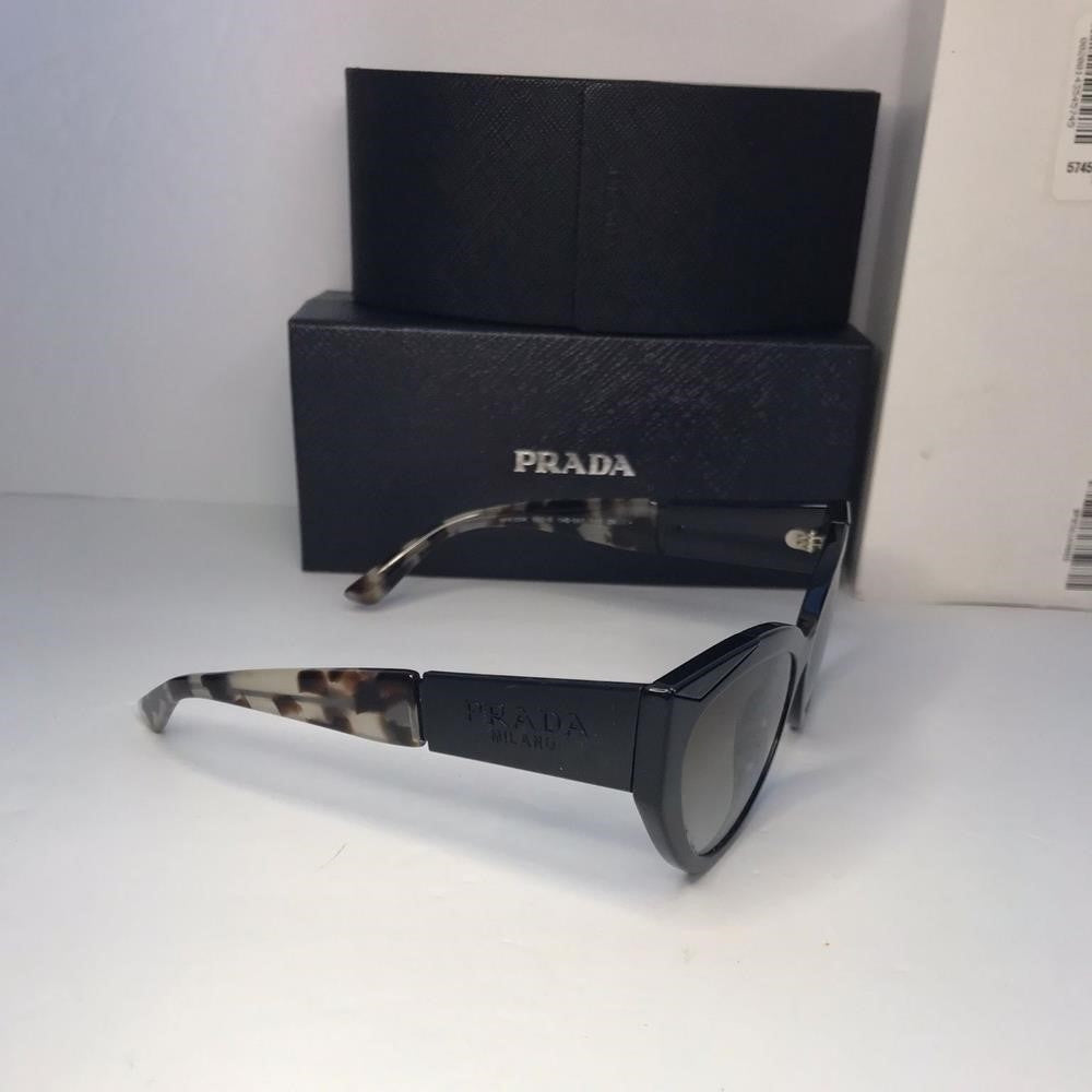 💯 Original Prada Grey Gradient Cat Eye Ladies Sunglasses PR 03WS 1AB0A7 55.