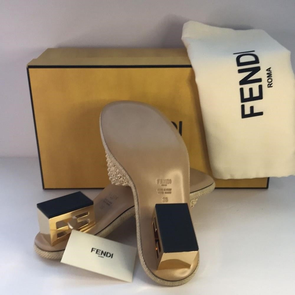 New 💯 Original FENDI RAFFIA MULES 60mm Slide Sandals