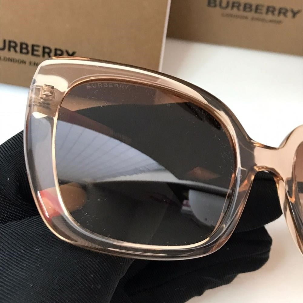 New - 💯 Original Burberry Caroll Gradient Brown Square Ladies Sunglasses BE432