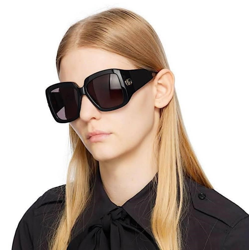 💯 - New original Gucci is going to be your favorite every day. Sunglass