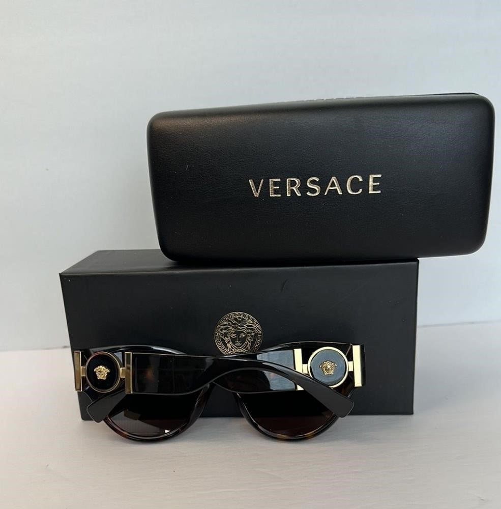 💯 - New Authentic VERSACE acetate sunglasses