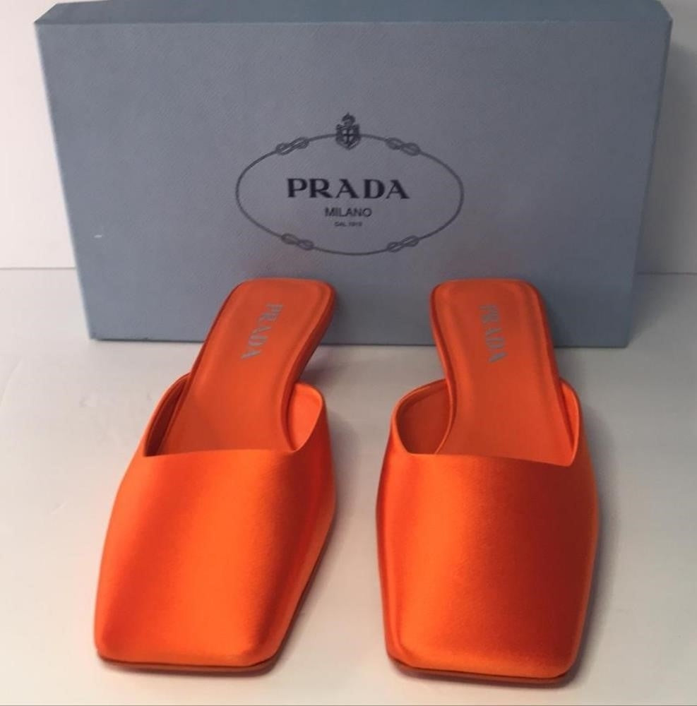 New 💯 Original PRADA Women's Satin Mules Orange Sandals