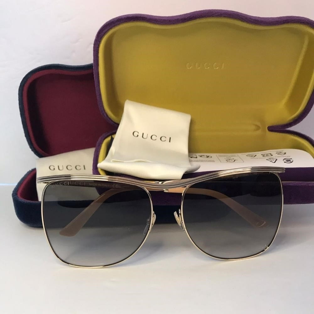 New  - 💯 Original GucciGucci Black/Gold Gradient GG0820S Square Sunglasses