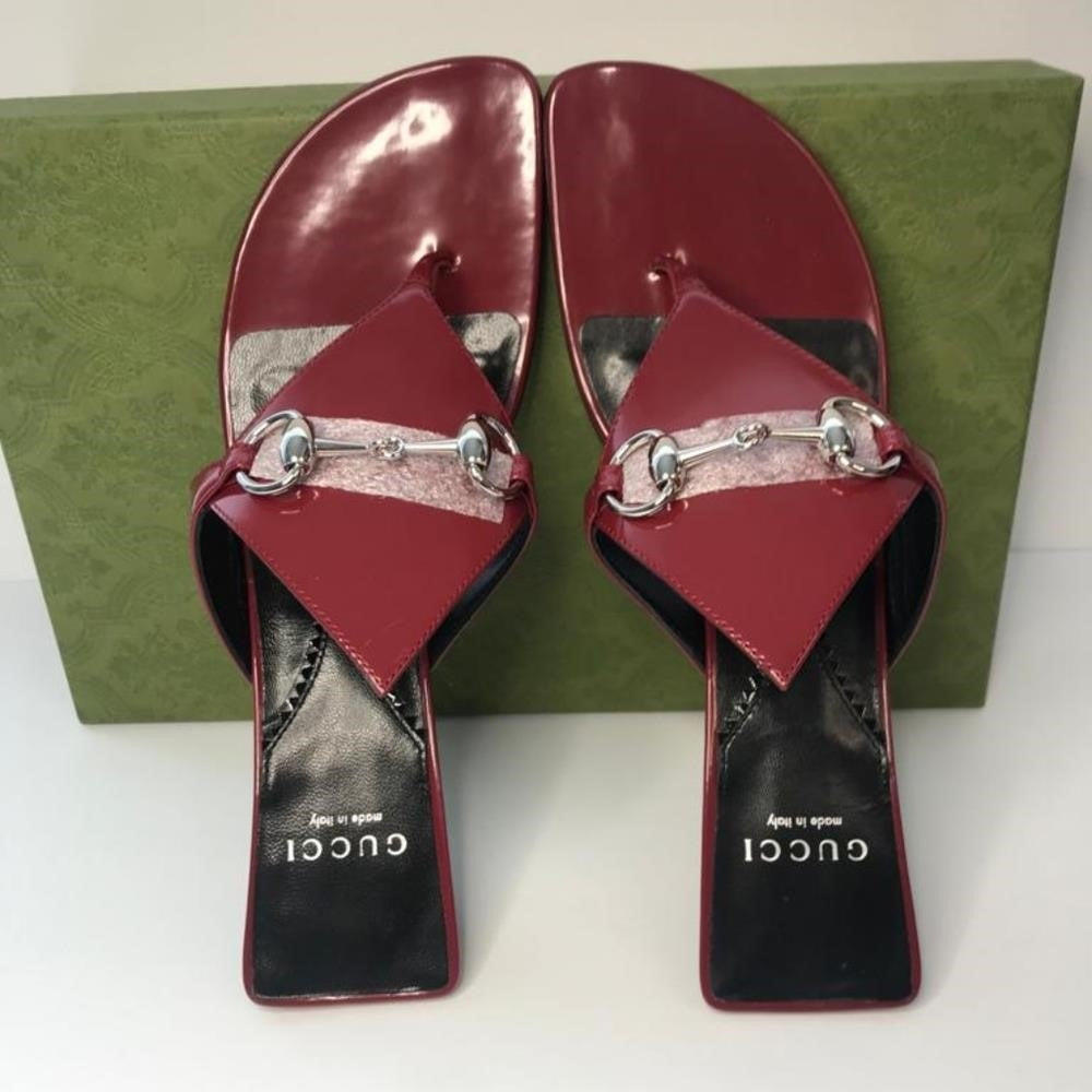 Ship same day- New 💯 Original GucciMariame Leather Bit Thong Sandals