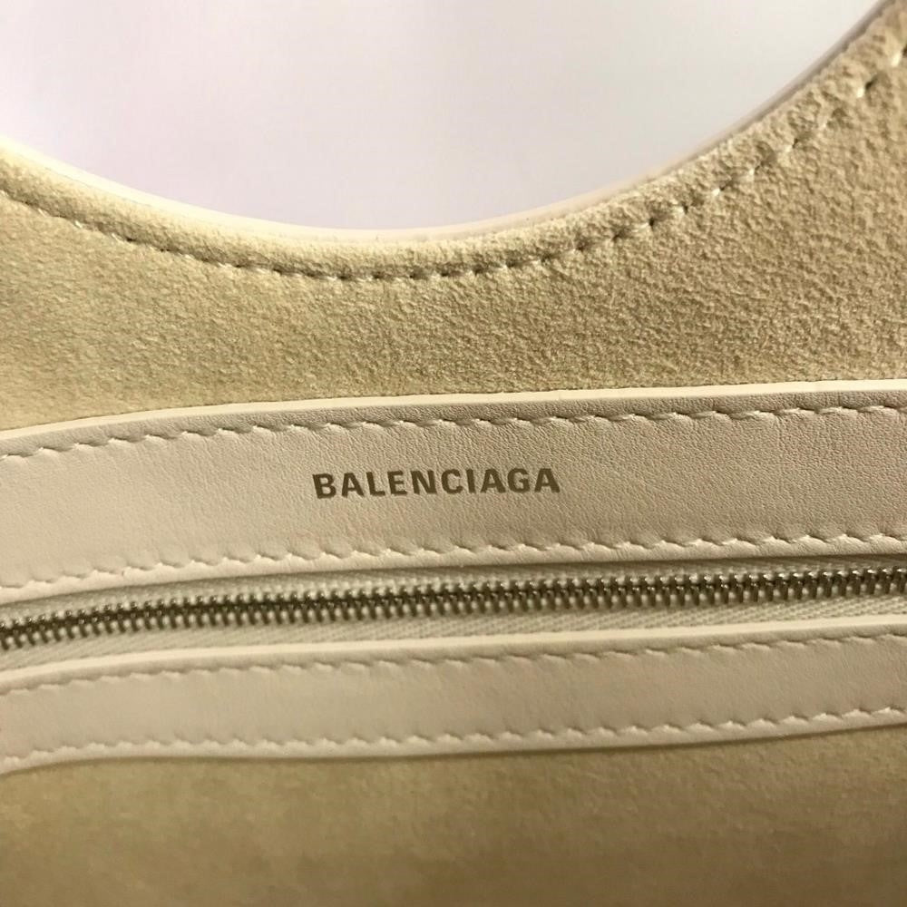 - New 💯 Authentic Balenciaga Mary-Kate Tote