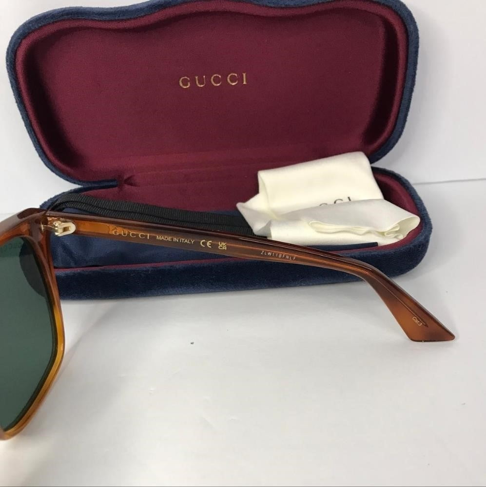 💯 New Original Gucci Green Square Ladies Sunglasses GG0022S 002