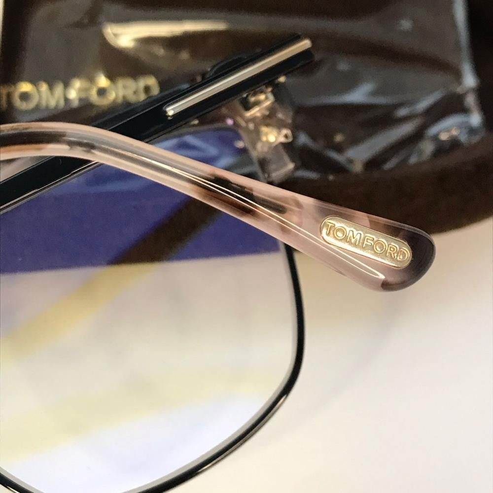 New 💯 Original- Tom Ford EyewearFt5547-B 54 055 IS A  Iconic Square Eyeglass