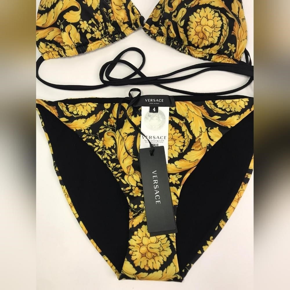 New 💯 Original Trendy Versace Baroque Pattern Bikini Bottoms 👙 and Top  SIZE 3