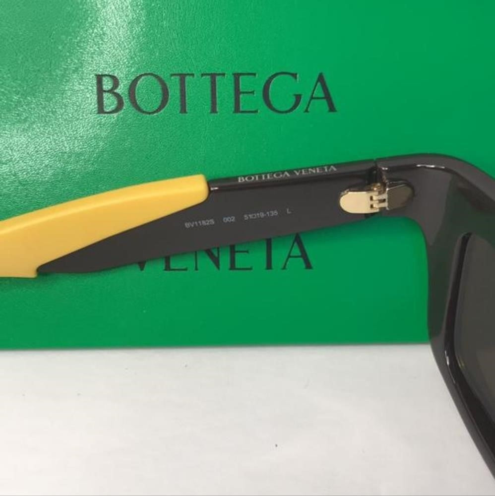 Authentic New Bottega Veneta sunglasses for woman