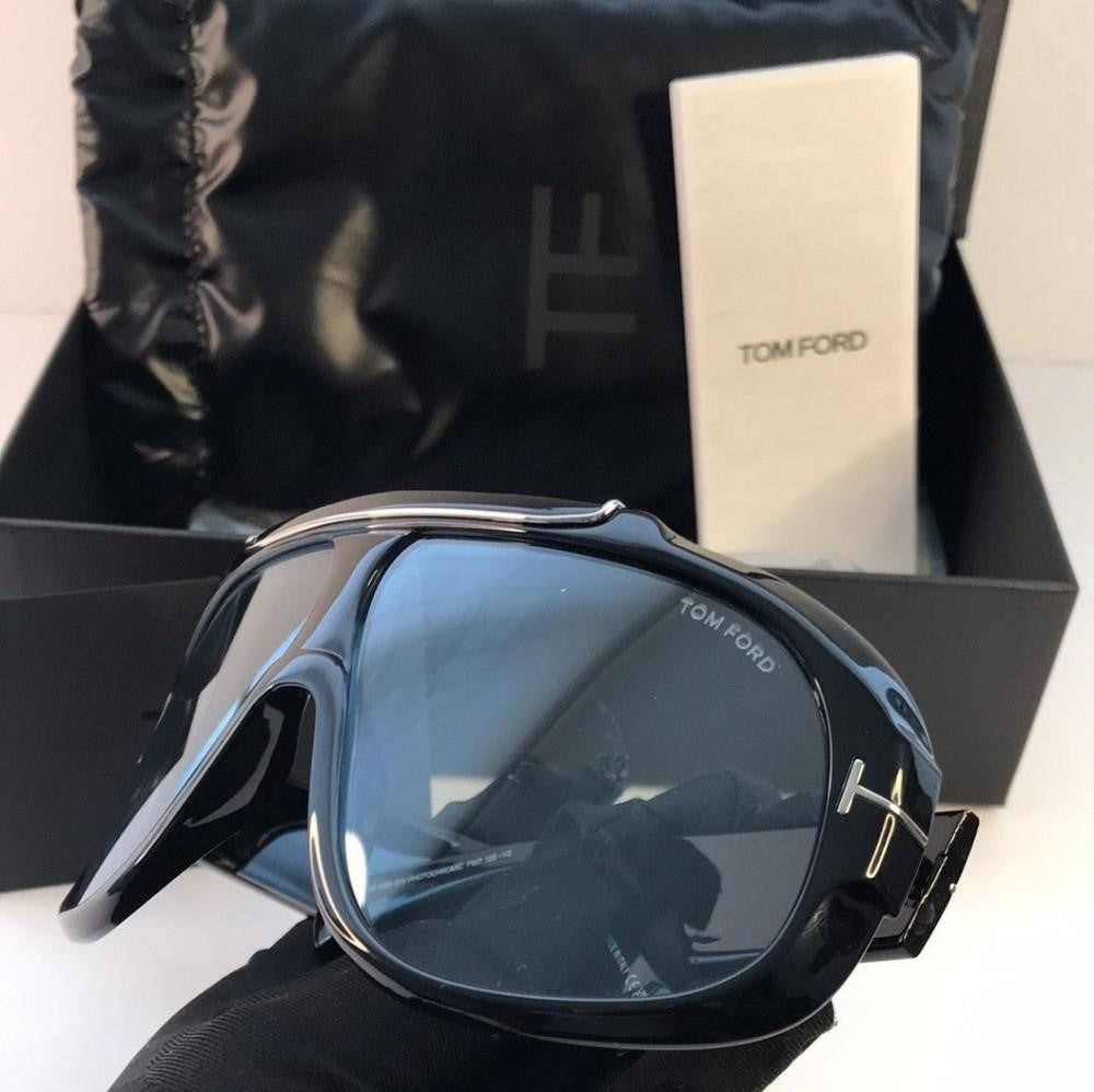 New Authentic TOM FORDTF1093 01V Rellen black/blue photochromic lens