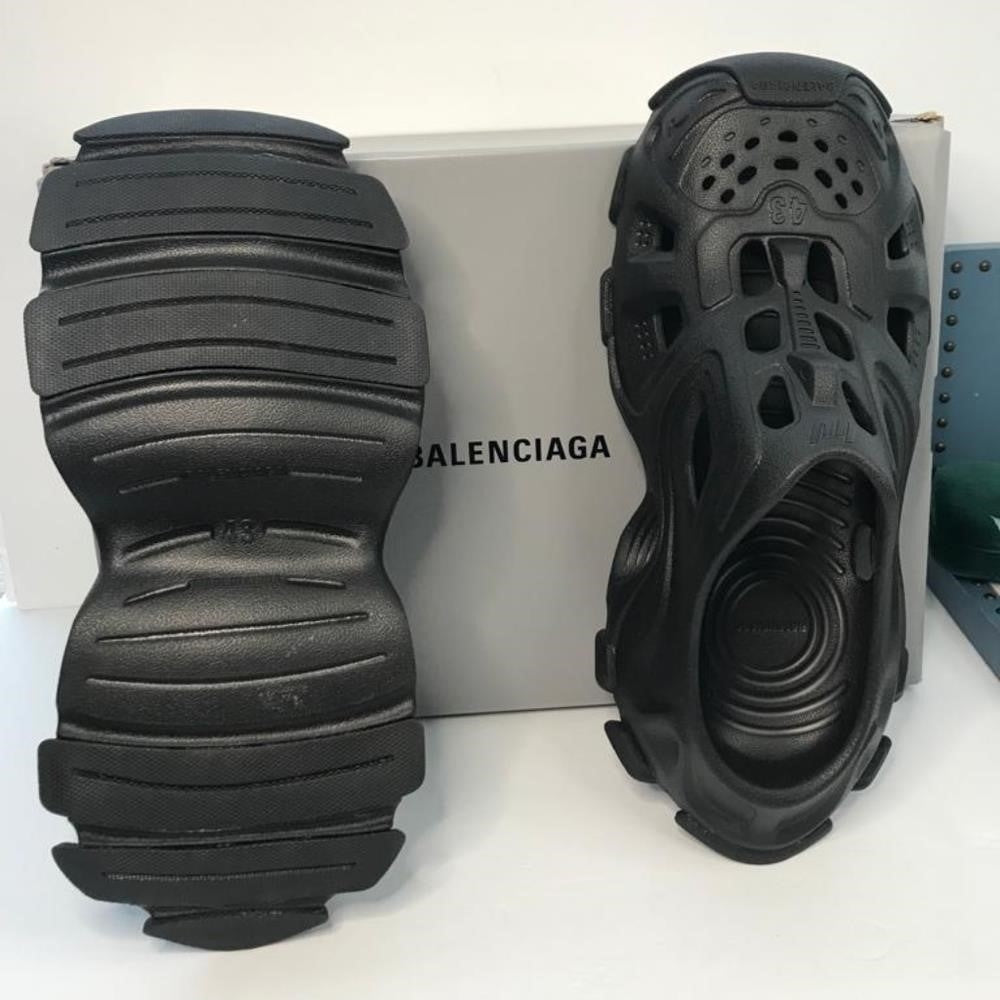 💯New Authentic ConsciousBalenciagaHD cut-out mules